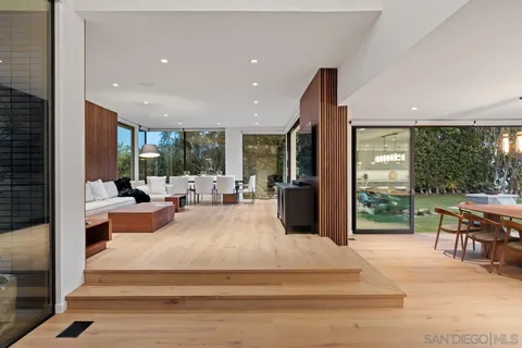 $9,995,000 | 2261 Hercules Drive, Los Angeles, CA 90046