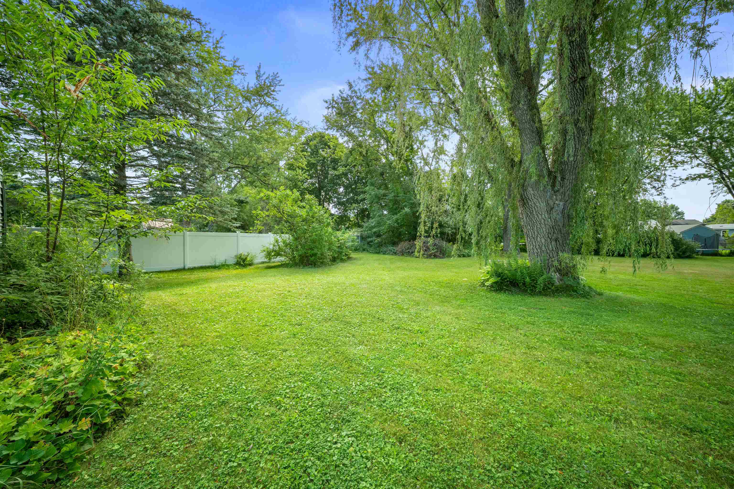 13 Railroad Avenue Rochester, NH 03839 - Photo 40 of 40 Gallery Image 40