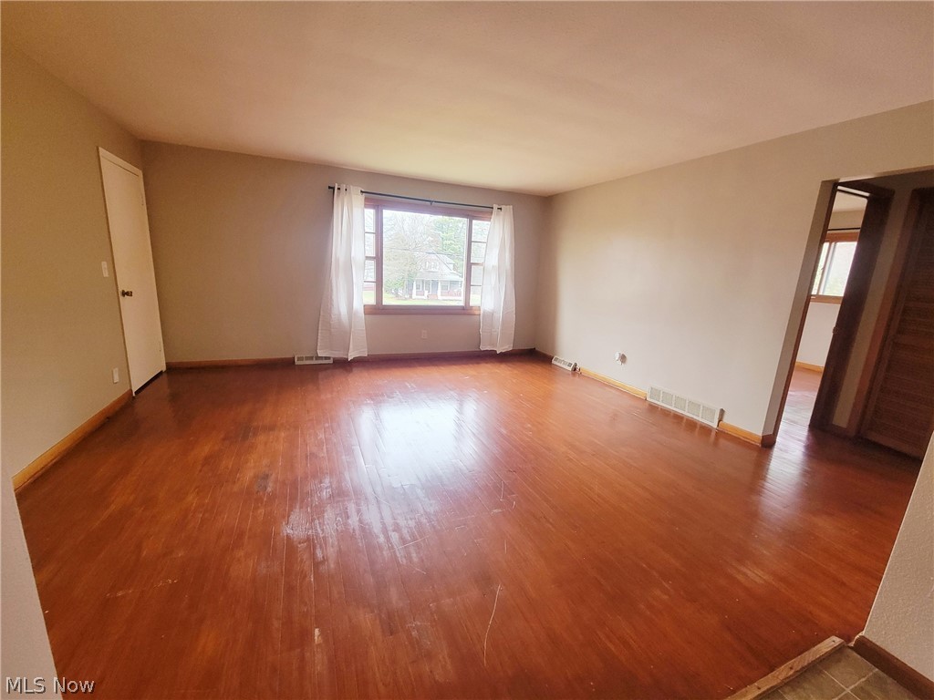 16684 Libby Road Maple Heights, OH 44137 - Photo 25 of 36