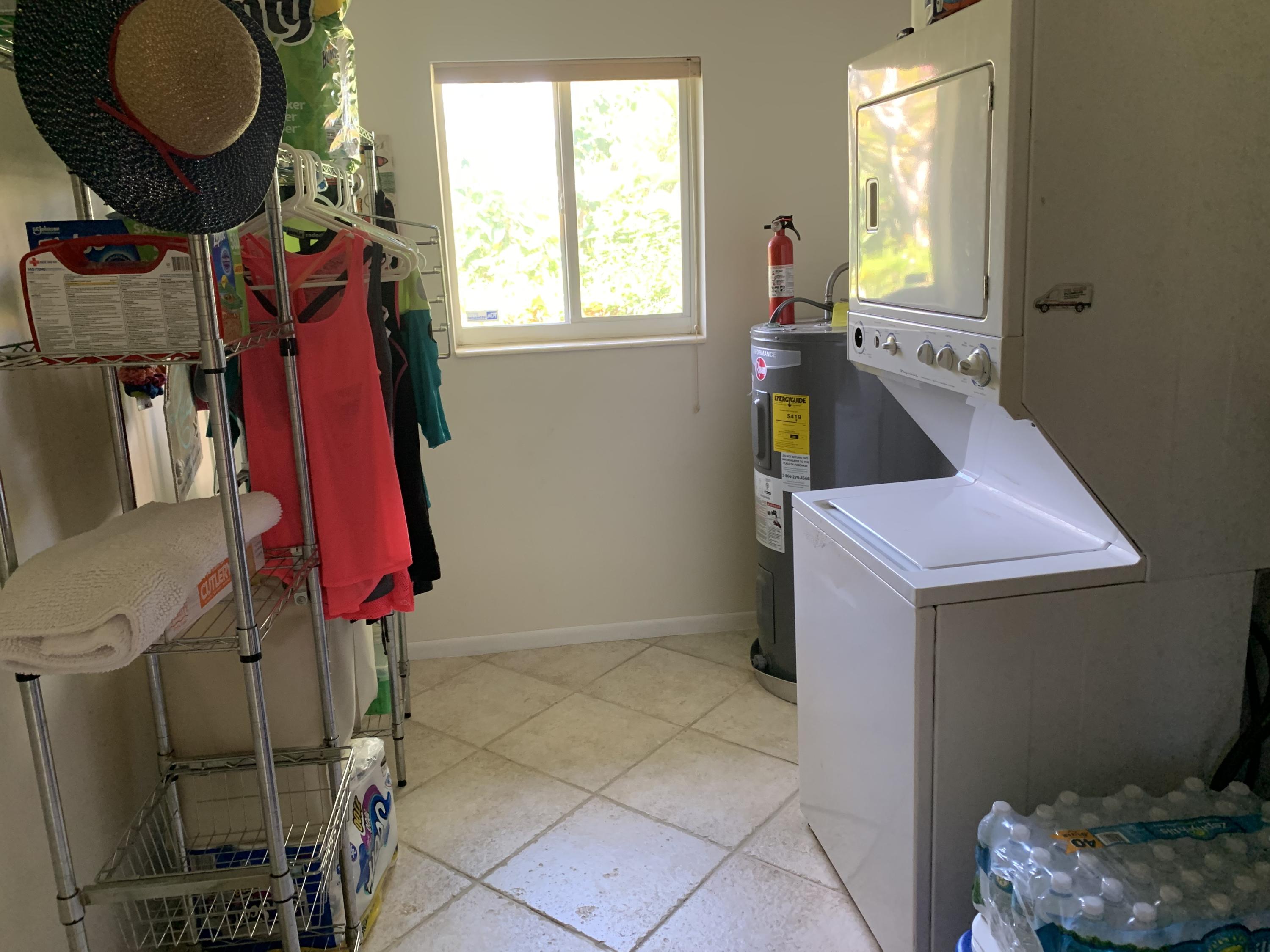 255 Cortez Road West Palm Beach, FL 33405 - Photo 20 of 26 a room with furniture and a window