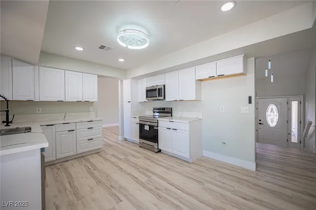 $625,000 | 8756 Potenza Drive, Las Vegas, NV 89117