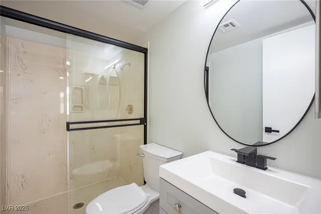 $625,000 | 8756 Potenza Drive, Las Vegas, NV 89117