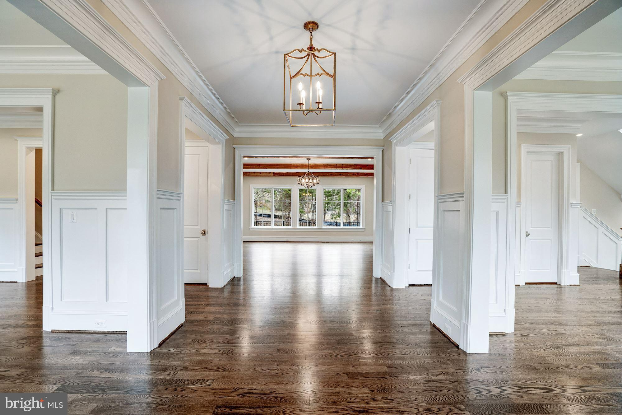 1106 Towlston Road McLean, VA 22102 - Photo 2 of 74 Large Inviting Foyer