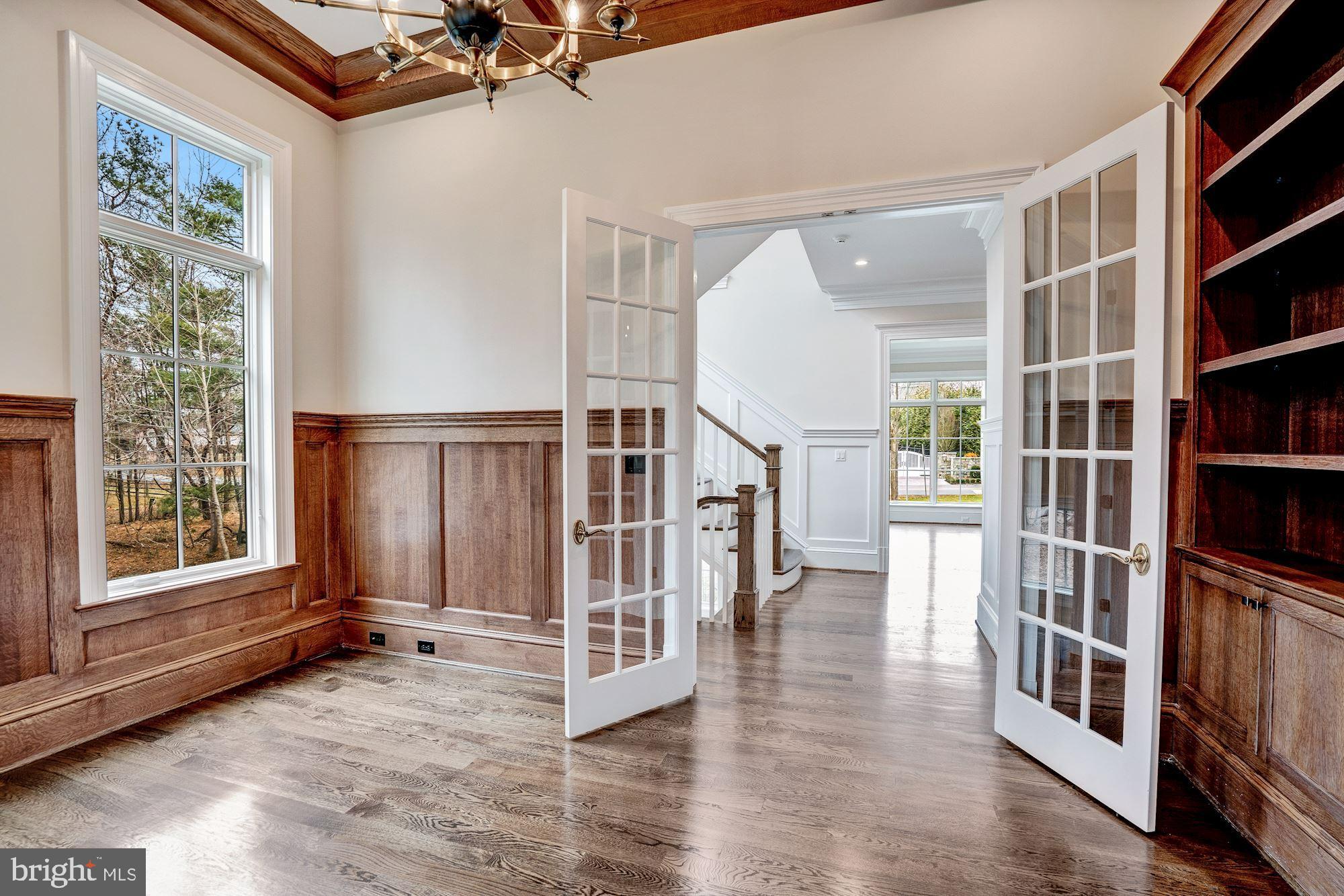 1106 Towlston Road McLean, VA 22102 - Photo 27 of 74 Main Level Office