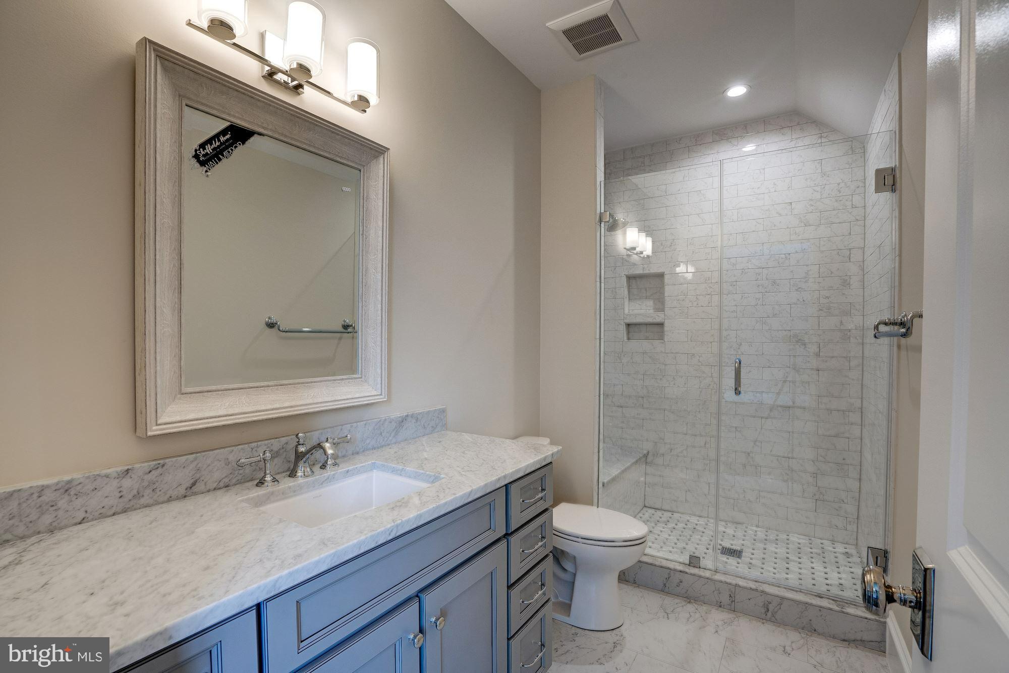 1106 Towlston Road McLean, VA 22102 - Photo 39 of 74 Bedroom #3's Bathroom