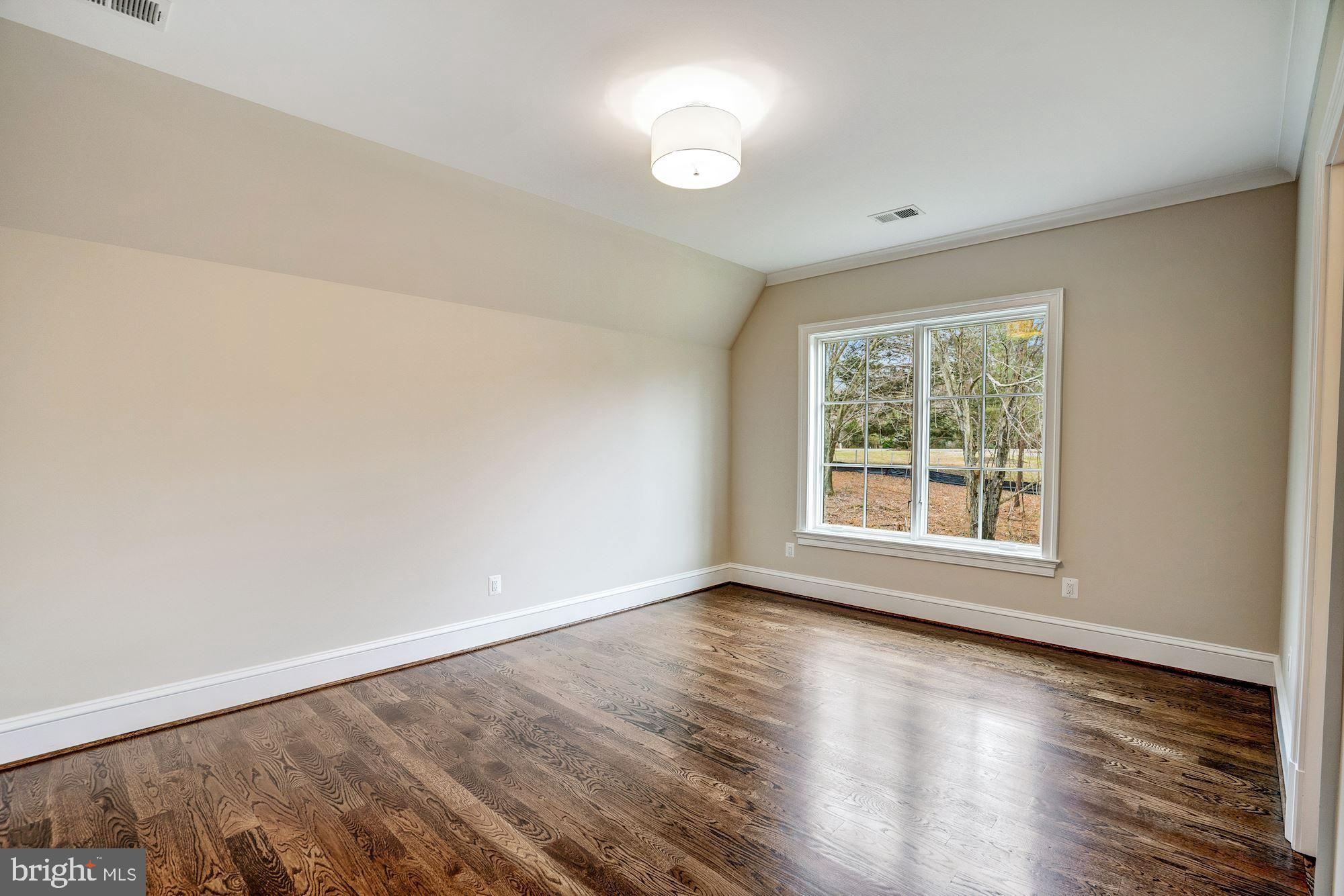 1106 Towlston Road McLean, VA 22102 - Photo 43 of 74 Bedroom #5