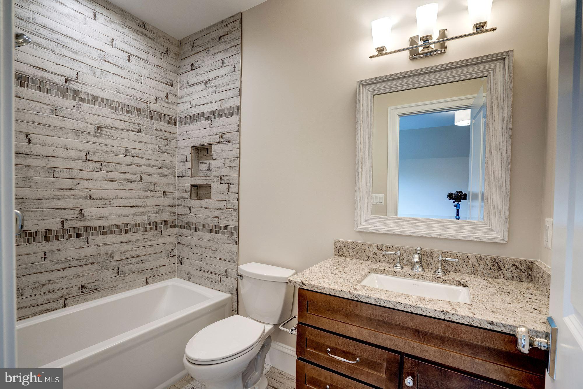 1106 Towlston Road McLean, VA 22102 - Photo 44 of 74 Bedroom #5's Bathroom