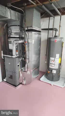 a view of a storage & utility room