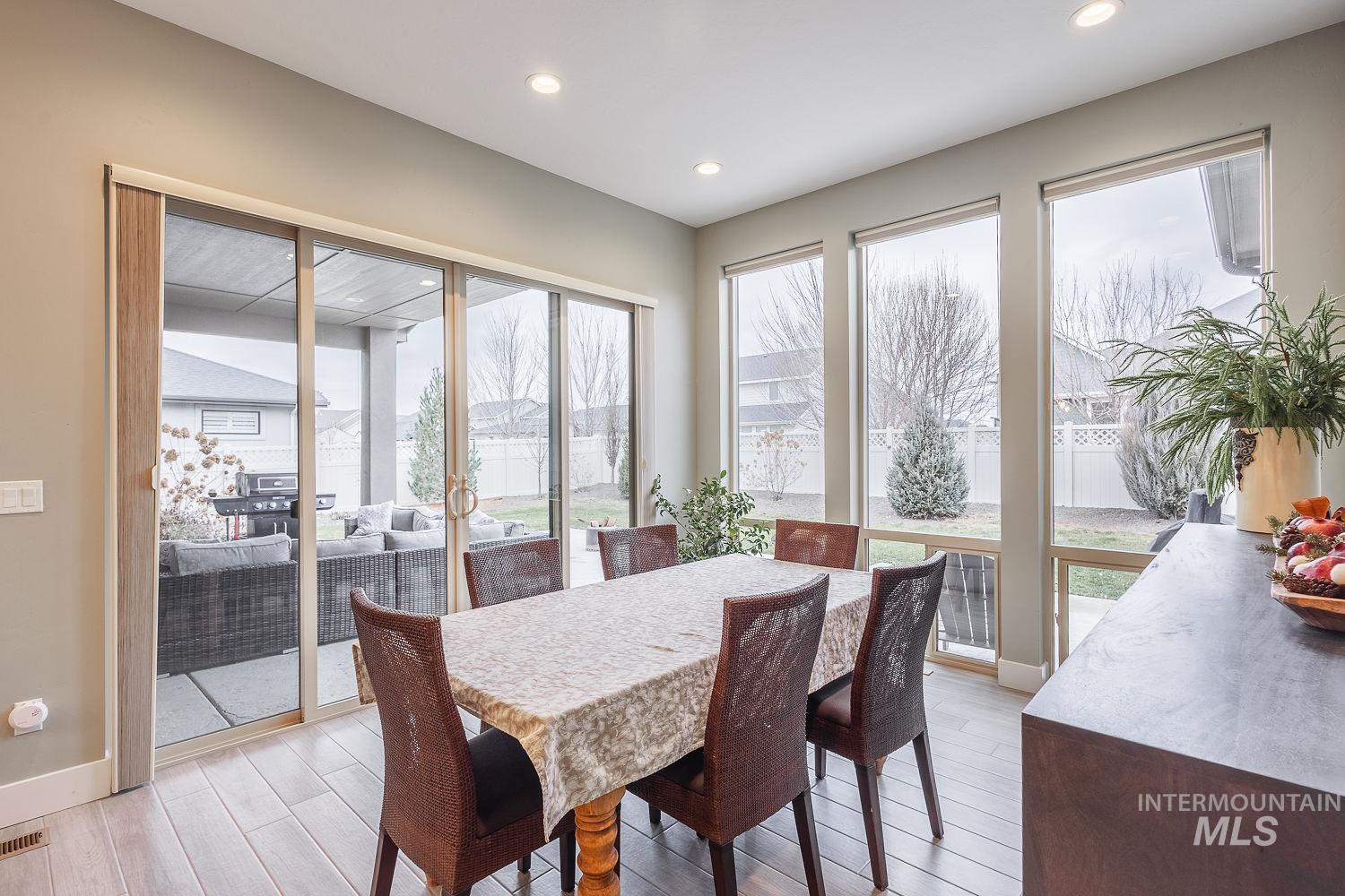 4078 West Wapoot Street Meridian, ID 83646 - Photo 17 of 46 Dining room featuring light wood-style floors and recessed lighting