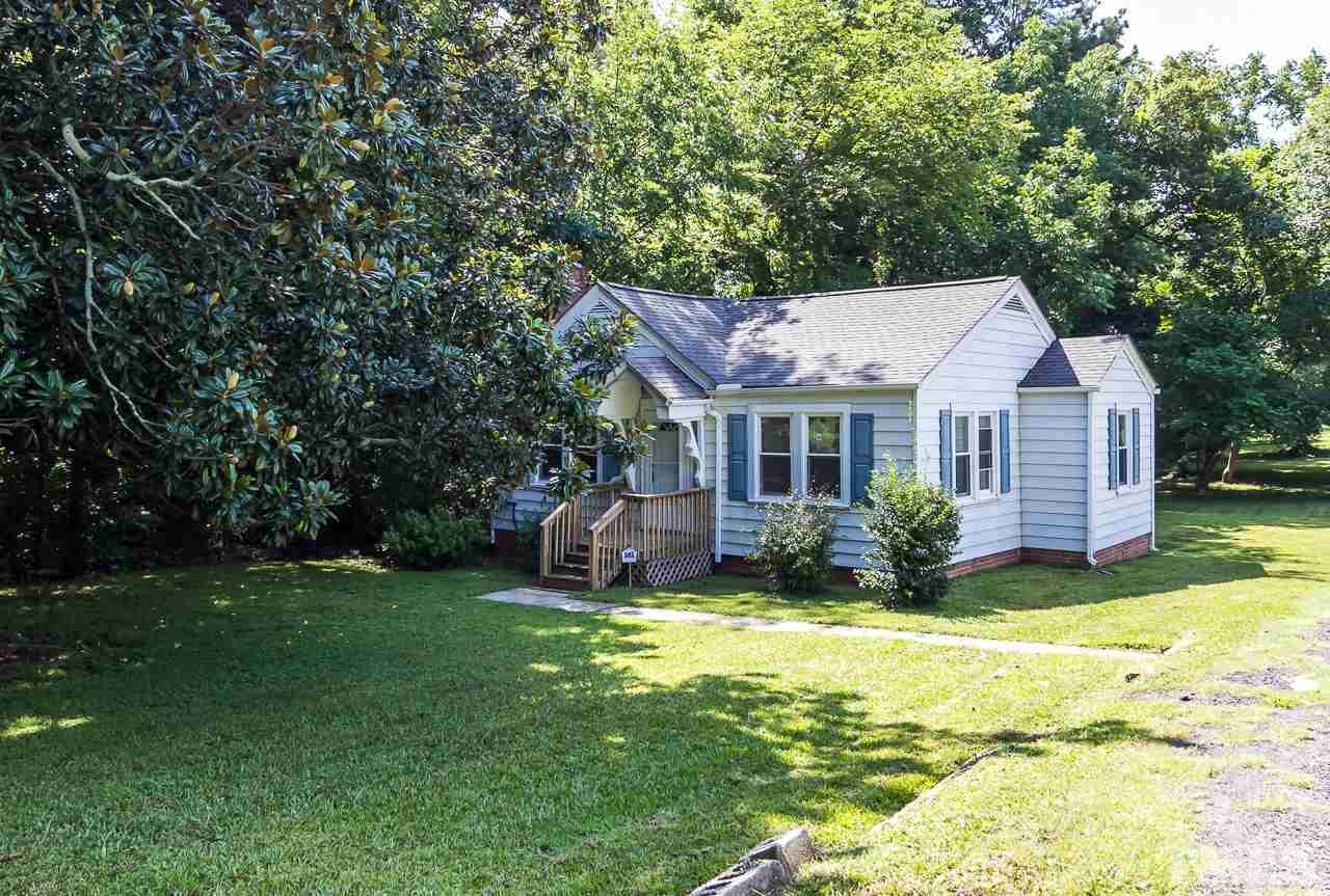 2512 Rochelle Street Durham, NC 27703 - Photo 1 of 23 Gallery Image 1