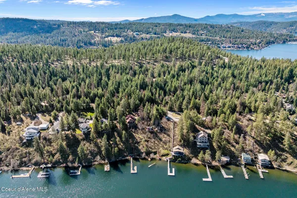 $795,000 | 3797 East Bridgeview Drive, Harrison, ID 83833