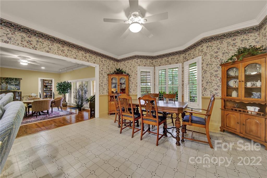 2319 Hough Road Lancaster, SC 29720 - Photo 11 of 48 a view of a livingroom with furniture