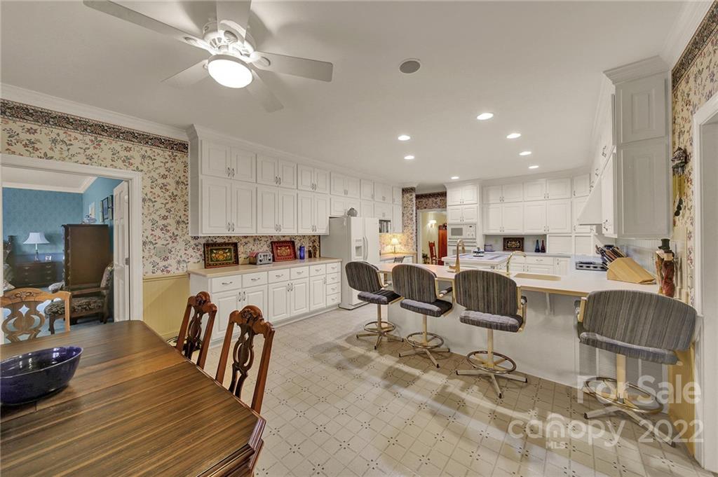 2319 Hough Road Lancaster, SC 29720 - Photo 13 of 48 a view of kitchen dining table and chairs