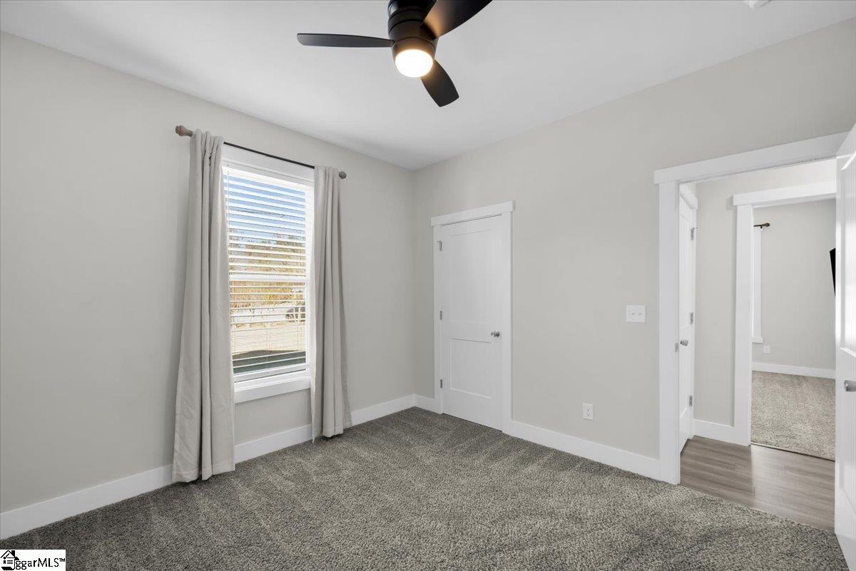 129 James Avenue Wellford, SC 29385 - Photo 6 of 36