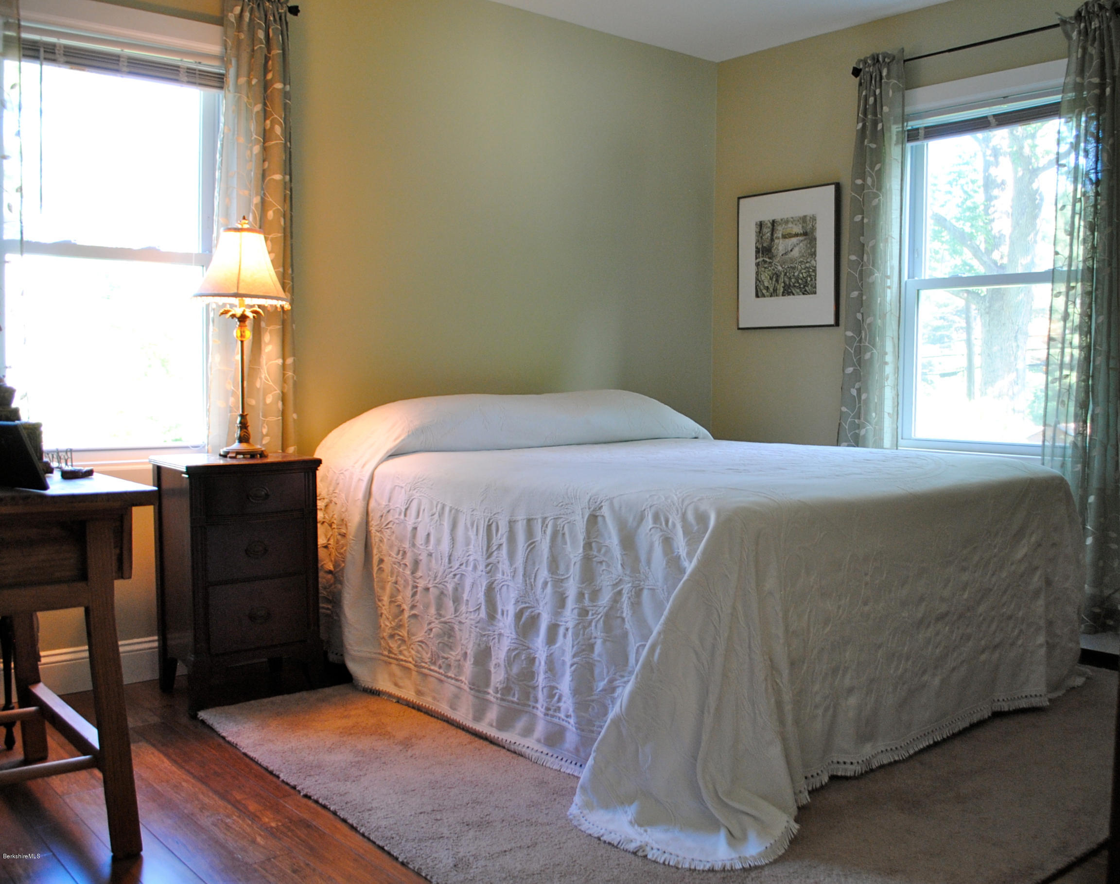 117 New Lenox Road Lenox, MA 01240 - Photo 6 of 7 Reilly Bed