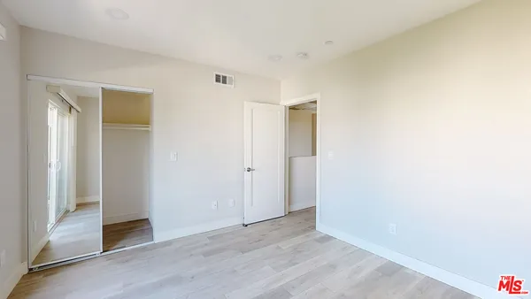 $3,574 | 236 Rosemont Avenue, Unit 1/2, Los Angeles, CA 90026