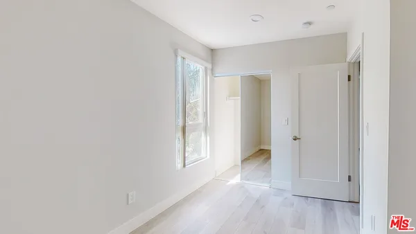 $3,574 | 236 Rosemont Avenue, Unit 1/2, Los Angeles, CA 90026