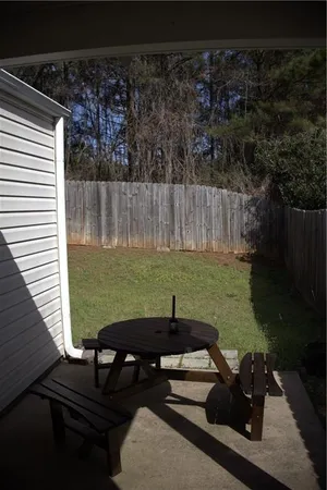 $2,100 | 64 Hill Crest Circle, Hiram, GA 30141