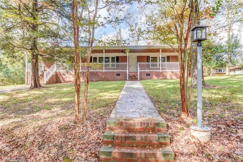 3067 India Hook Road Rock Hill, SC 29732 - Photo 3 of 41 Gallery Image 3