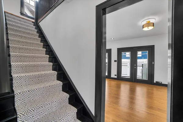 $4,950 | 4941 Montgomery Avenue, Downers Grove, IL 60515