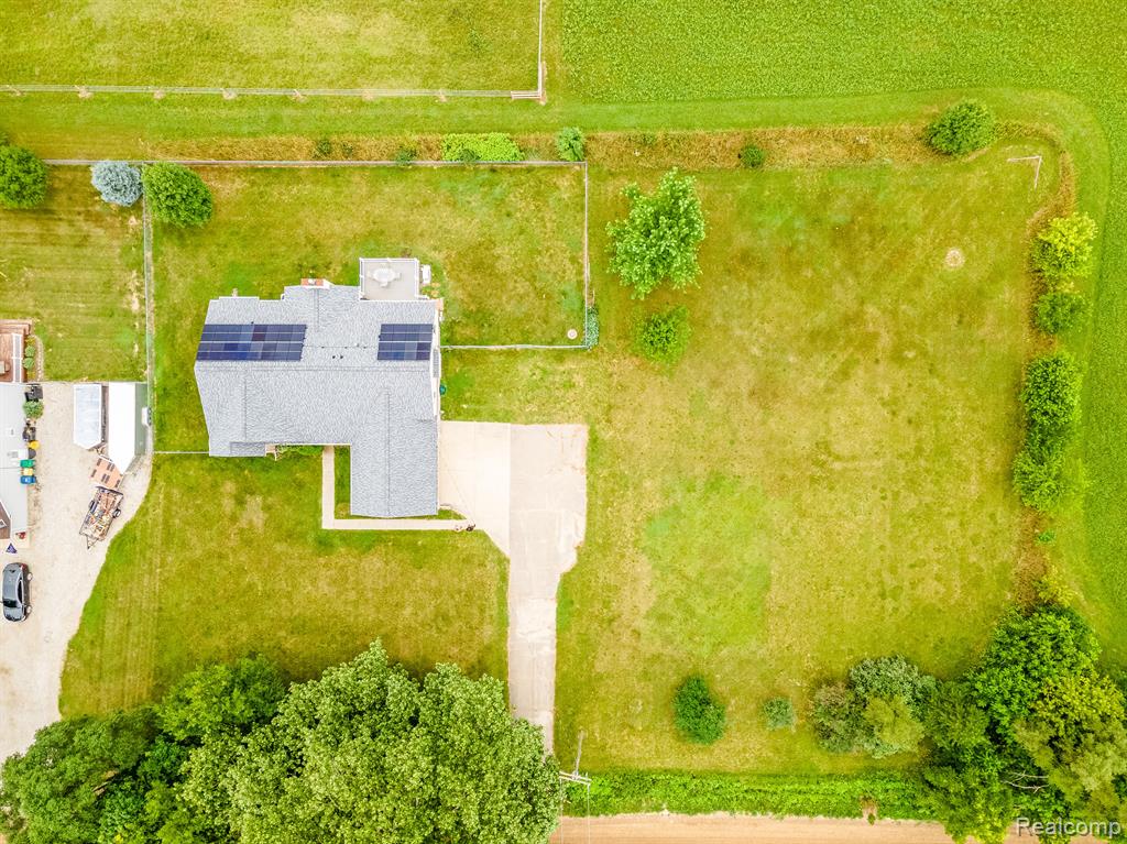 48127 Hull Road Belleville, MI 48111 - Photo 43 of 49