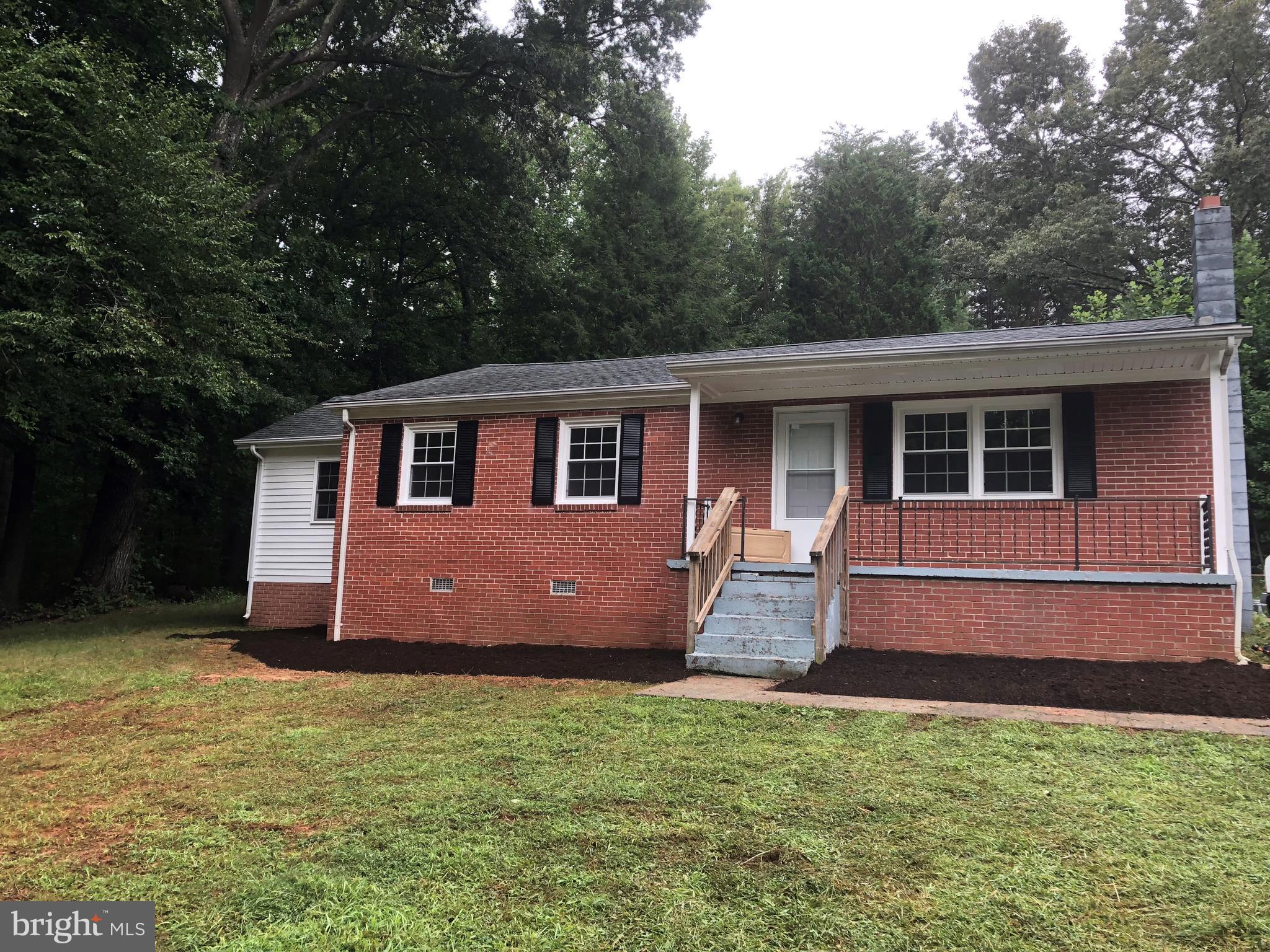 16878 Louisa Road Louisa, VA 23093 - Photo 1 of 12 Exterior (Front)