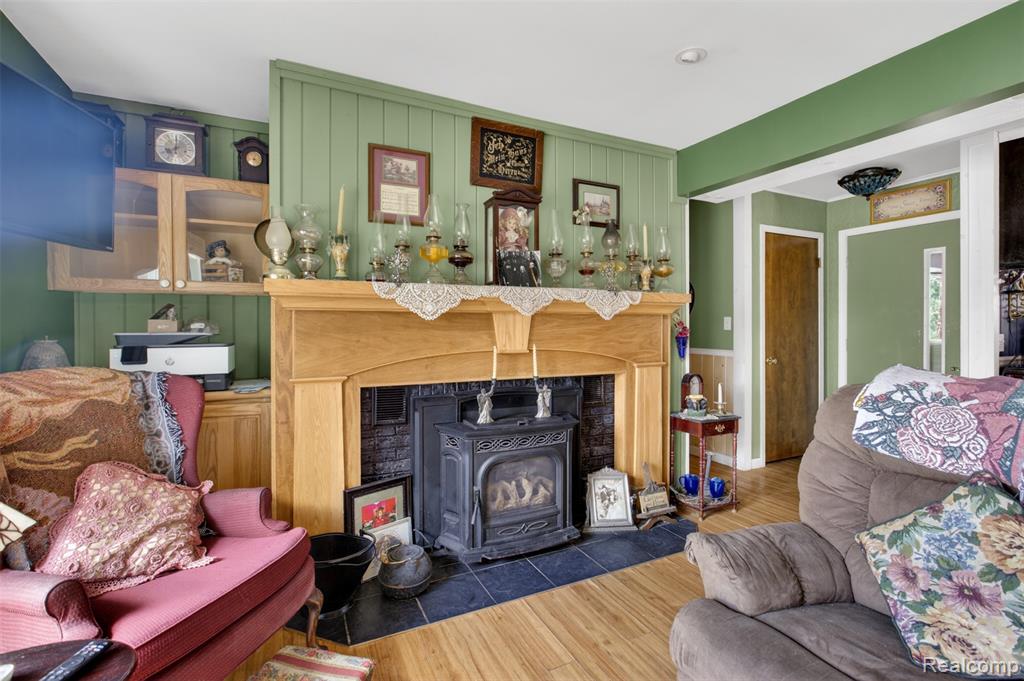 8197 Irish Road Millington, MI 48746 - Photo 18 of 58