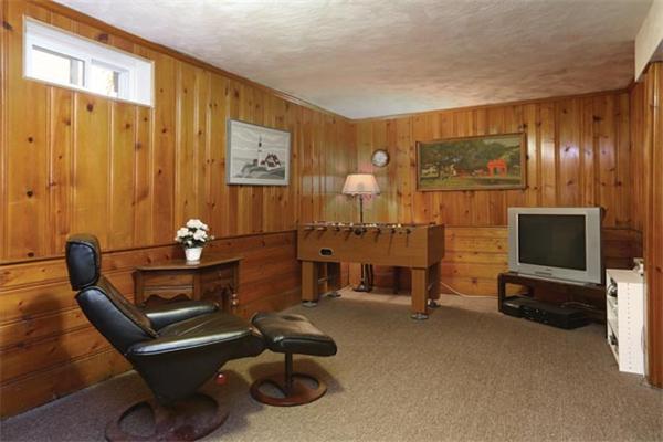 59 Leland Road Brookline, MA 02467 - Photo 6 of 10 a room with furniture