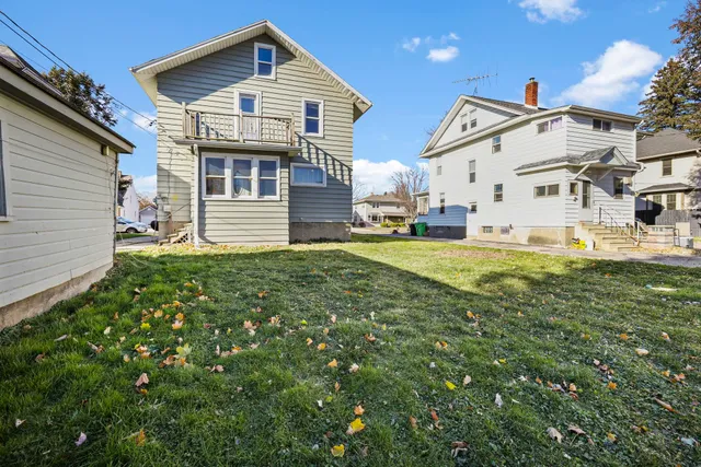 $203,000 | 115 Cleveland Street, Beaver Dam, WI 53916