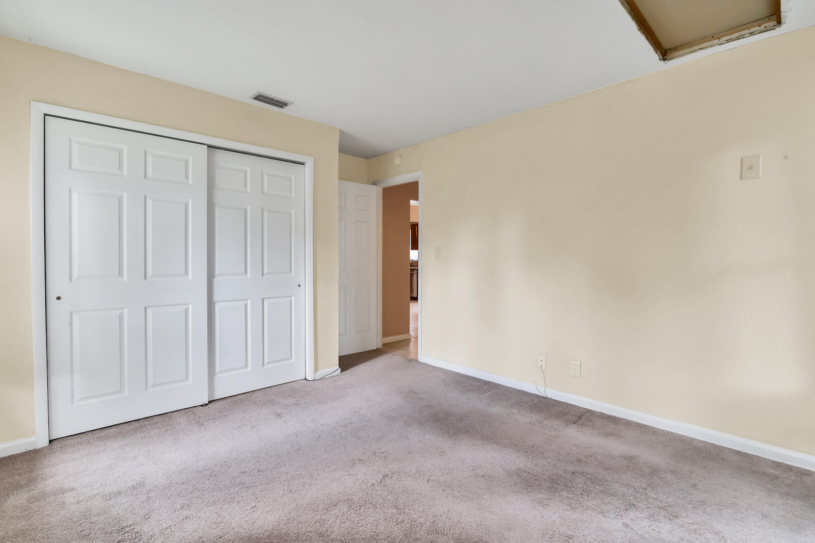 4091 Mandarin Boulevard Loxahatchee, FL 33470 - Photo 19 of 31 a view of an empty room and closet area