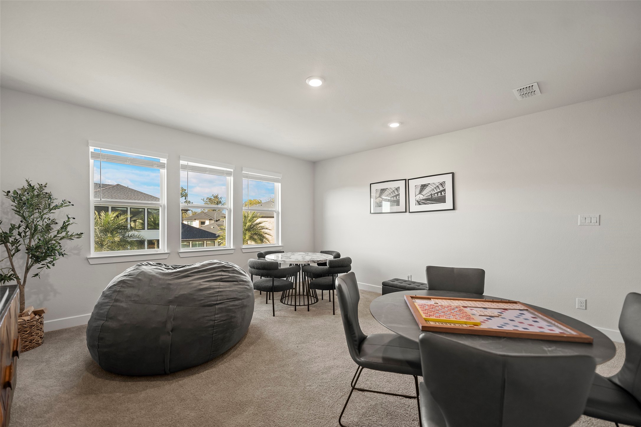 4802 Pecos Ridge Lane Sugar Land, TX 77479 - Photo 38 of 48 a living room with furniture and a window