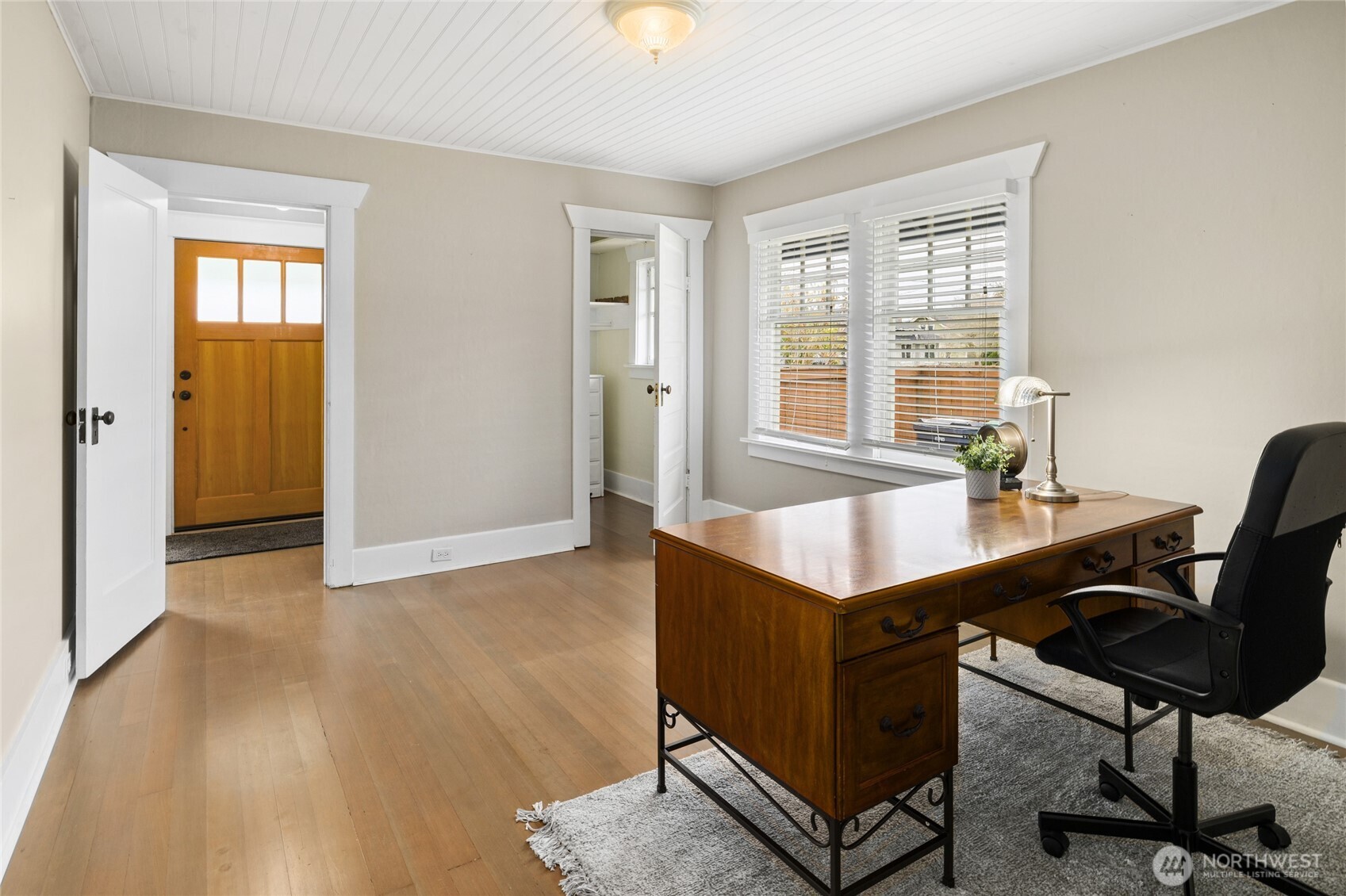 2024 Wells Street Enumclaw, WA 98022 - Photo 16 of 37