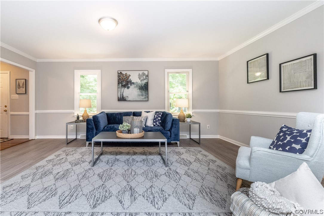 4531 Crossgate Road Chester, VA 23831 - Photo 5 of 37 a living room with furniture and a window