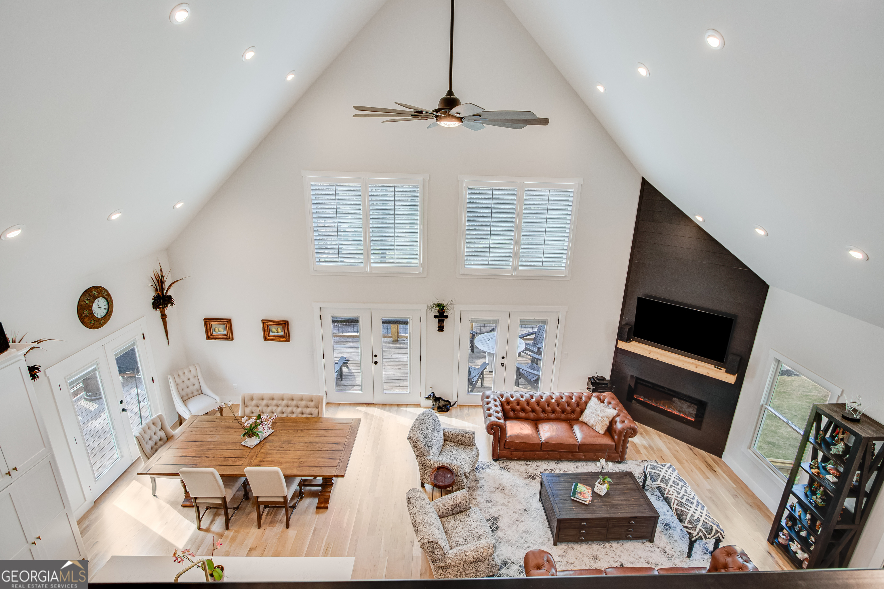 804 Wilshire Road Gainesville, GA 30501 - Photo 21 of 41 a living room with furniture and a flat screen tv
