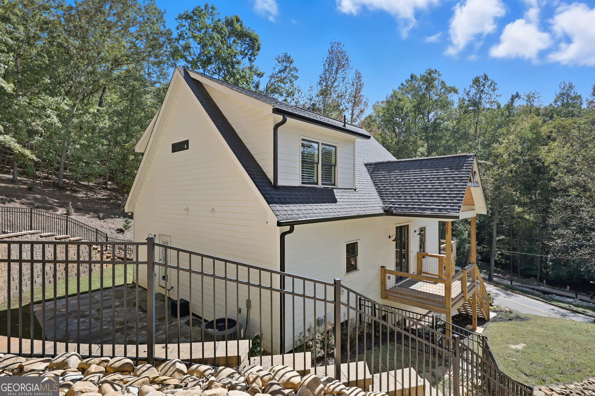 804 Wilshire Road Gainesville, GA 30501 - Photo 28 of 41 a view of a house with wooden fence