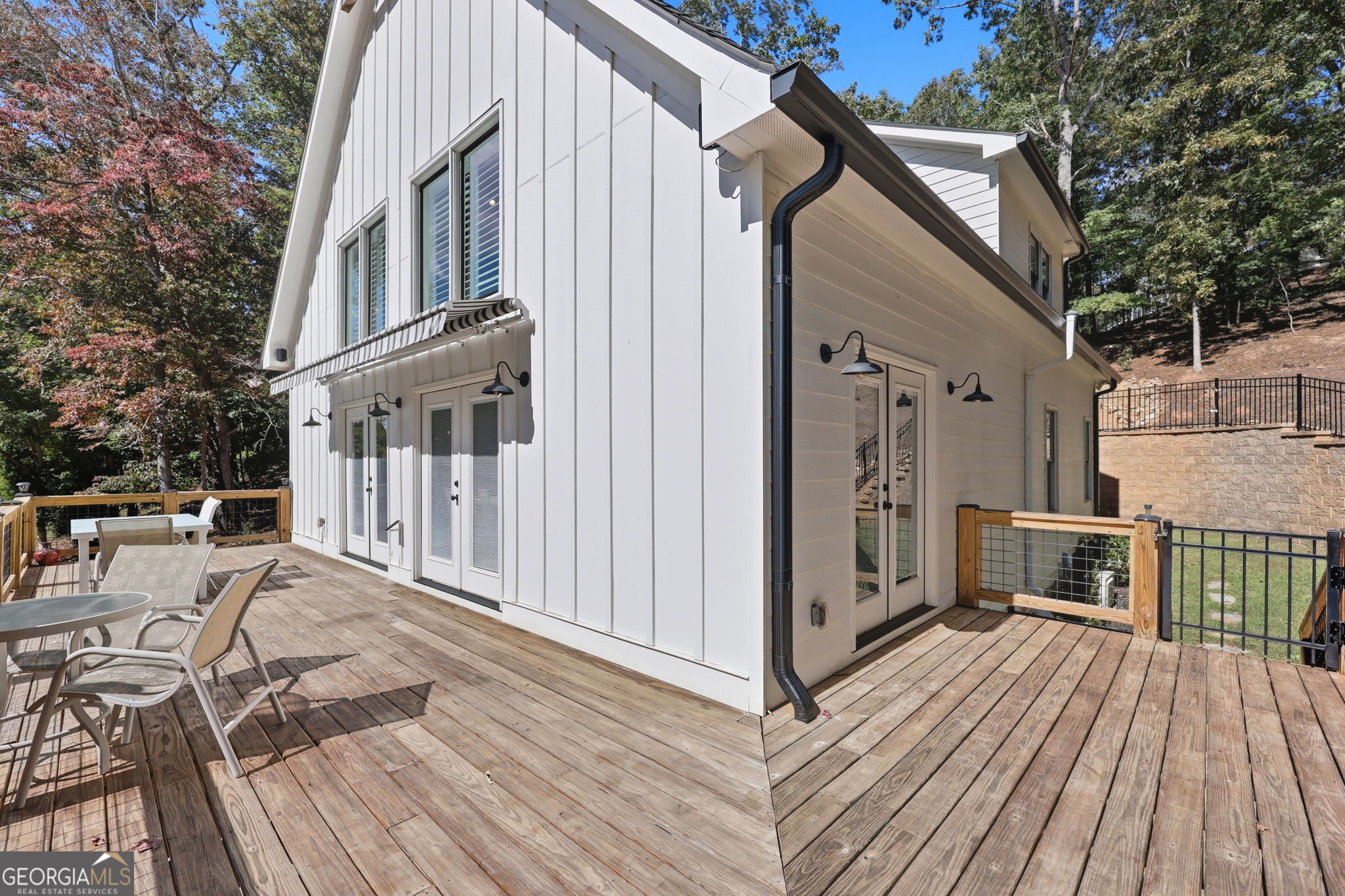 804 Wilshire Road Gainesville, GA 30501 - Photo 29 of 41 a view of a house with backyard and sitting area