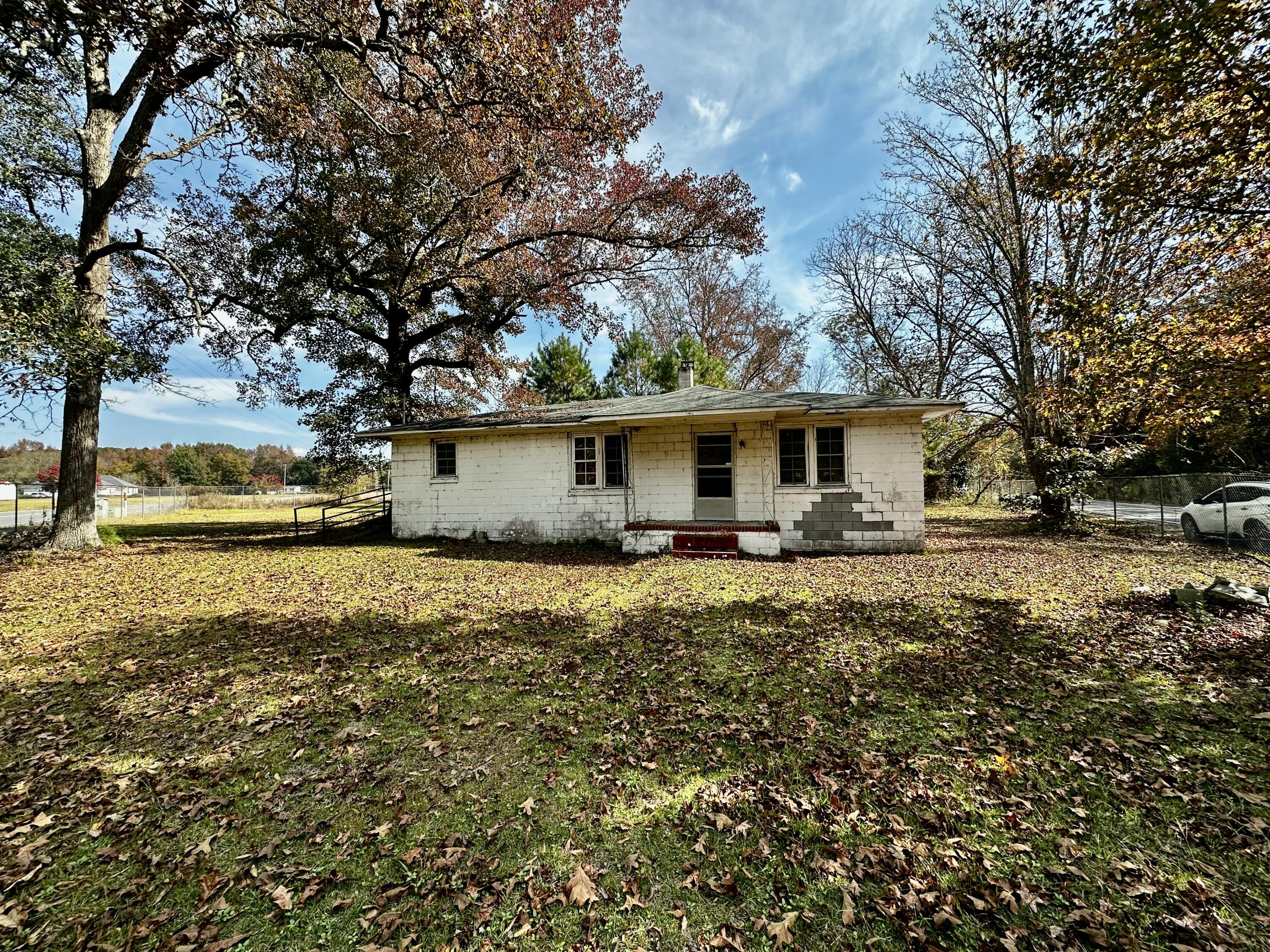 952 County Rd S-45-455 Kingstree, SC 29556 - Photo 2 of 11 Front Exterior