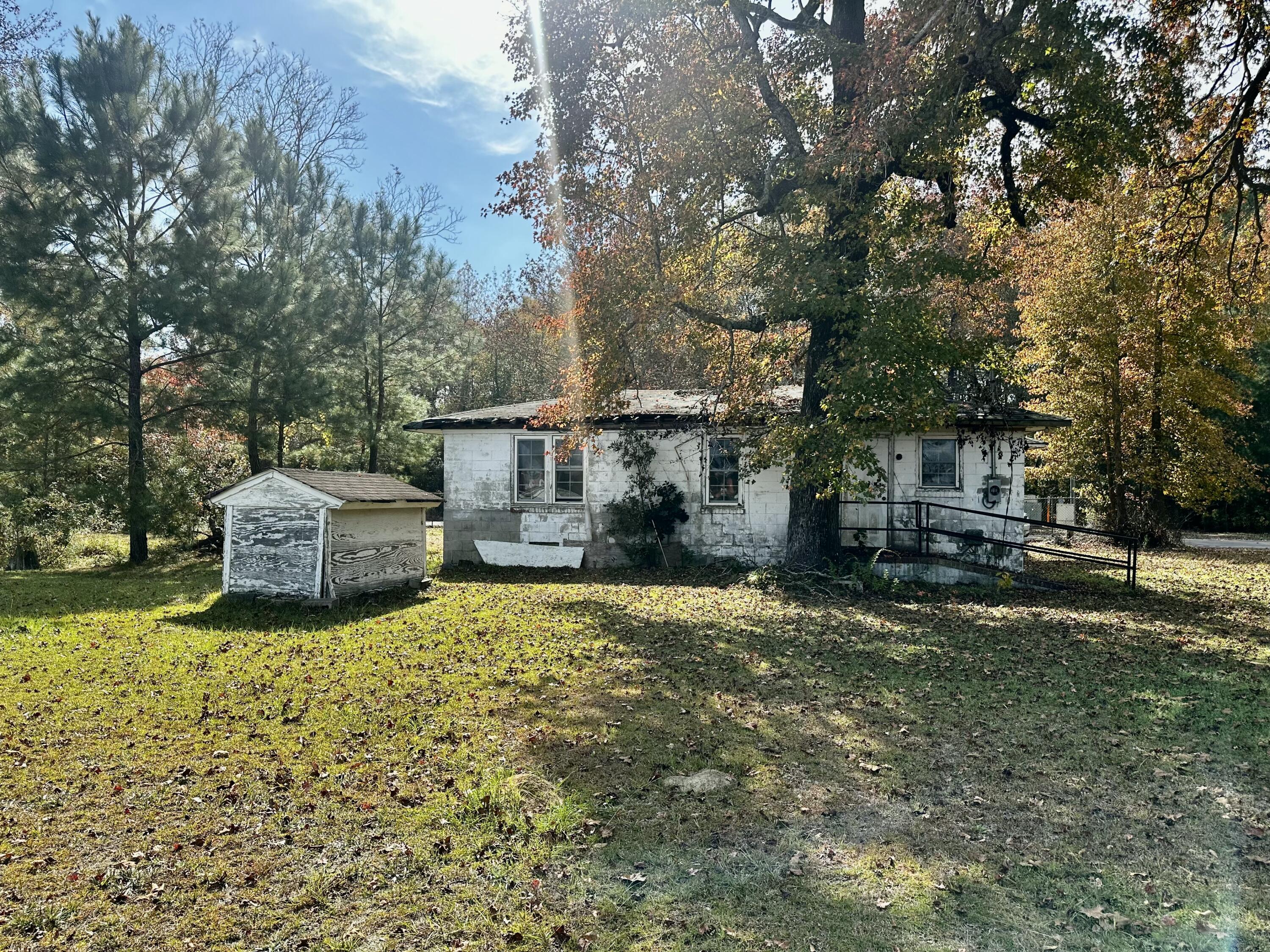 952 County Rd S-45-455 Kingstree, SC 29556 - Photo 4 of 11 Back Exterior