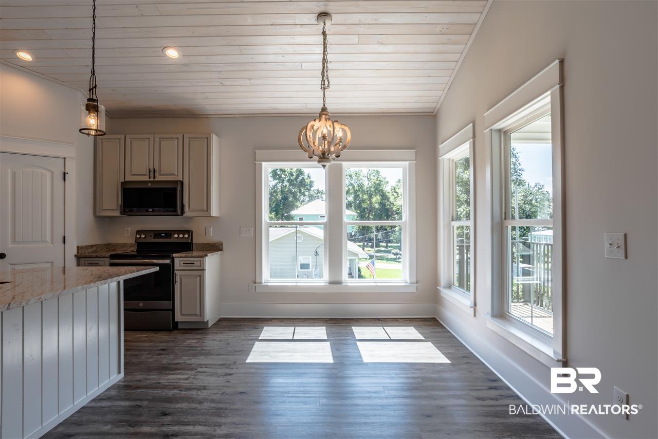 5254 Florida Avenue Orange Beach, AL 36561 - Photo 7 of 21