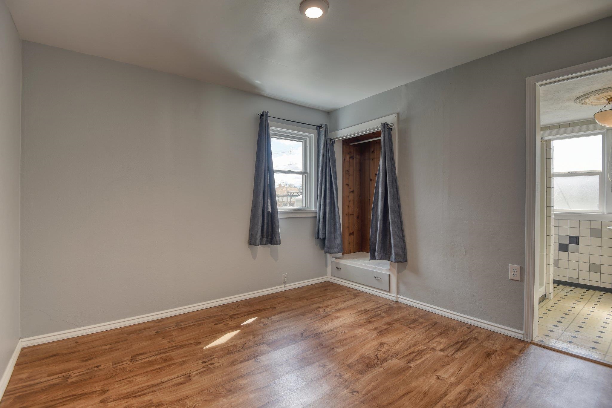 528 East Lacrosse Avenue Spokane, WA 99207 - Photo 17 of 50