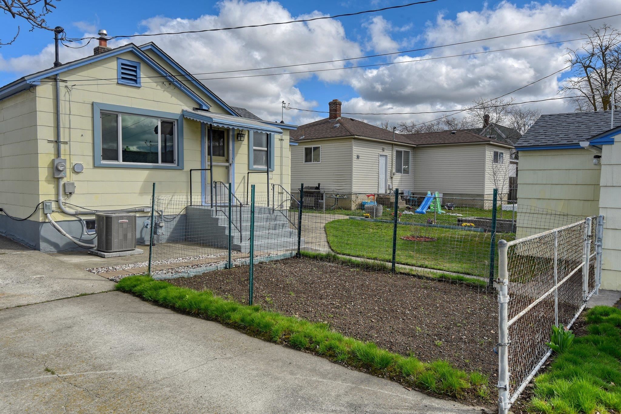 528 East Lacrosse Avenue Spokane, WA 99207 - Photo 42 of 50