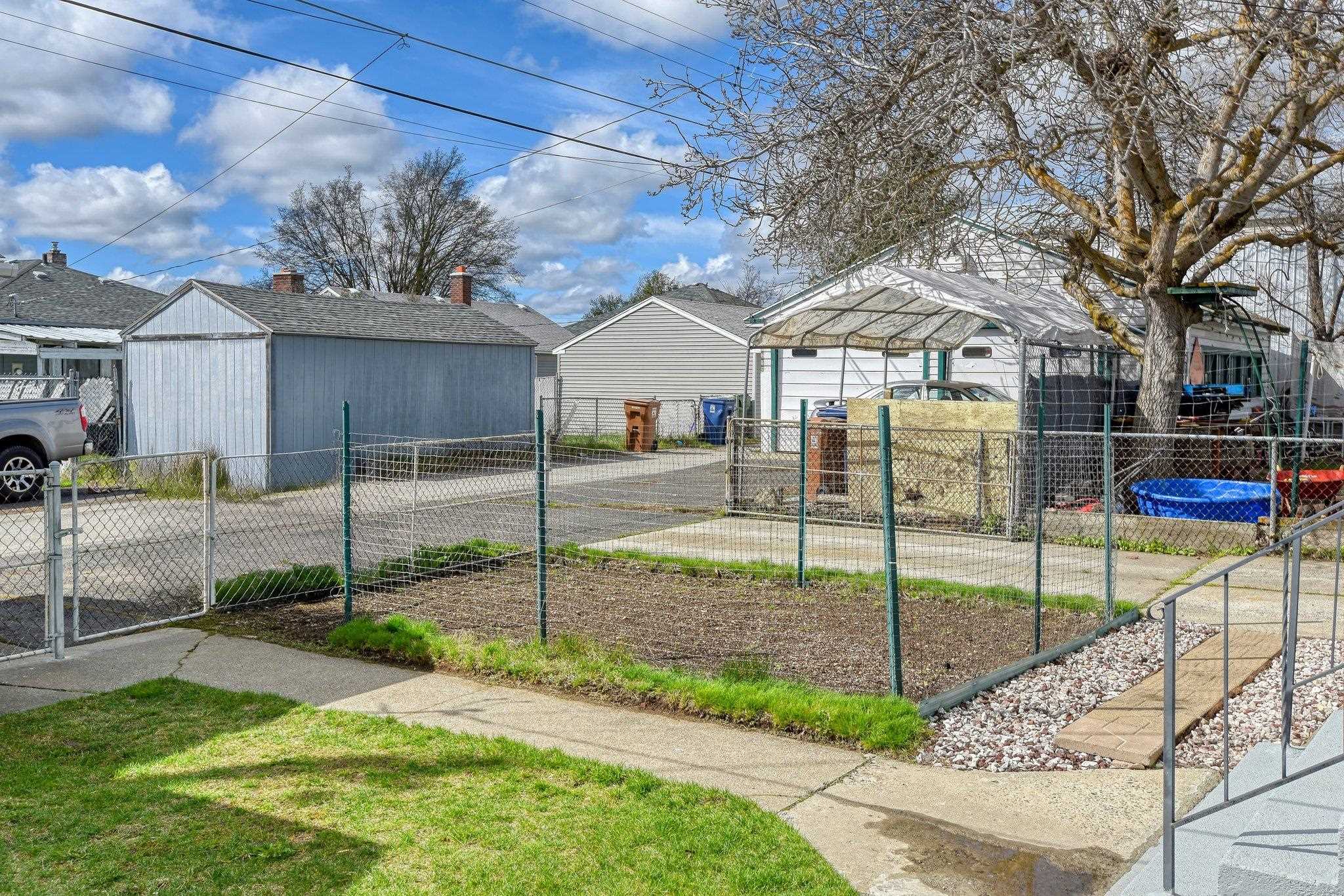528 East Lacrosse Avenue Spokane, WA 99207 - Photo 43 of 50