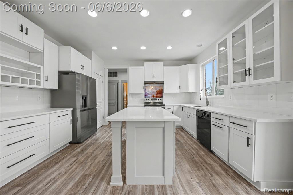 49184 Gracechurch Road Macomb, MI 48044 - Photo 15 of 57