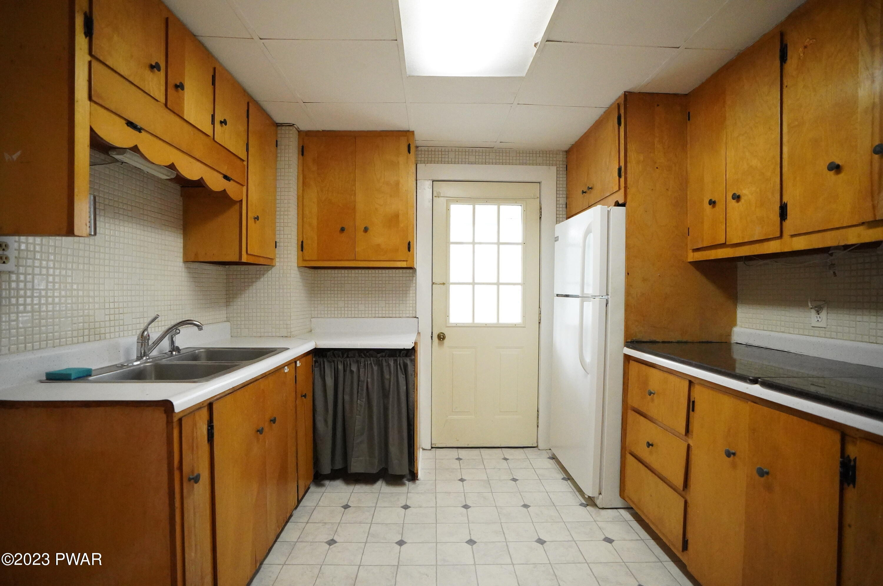 322 North Main Street Moscow, PA 18444 - Photo 7 of 48