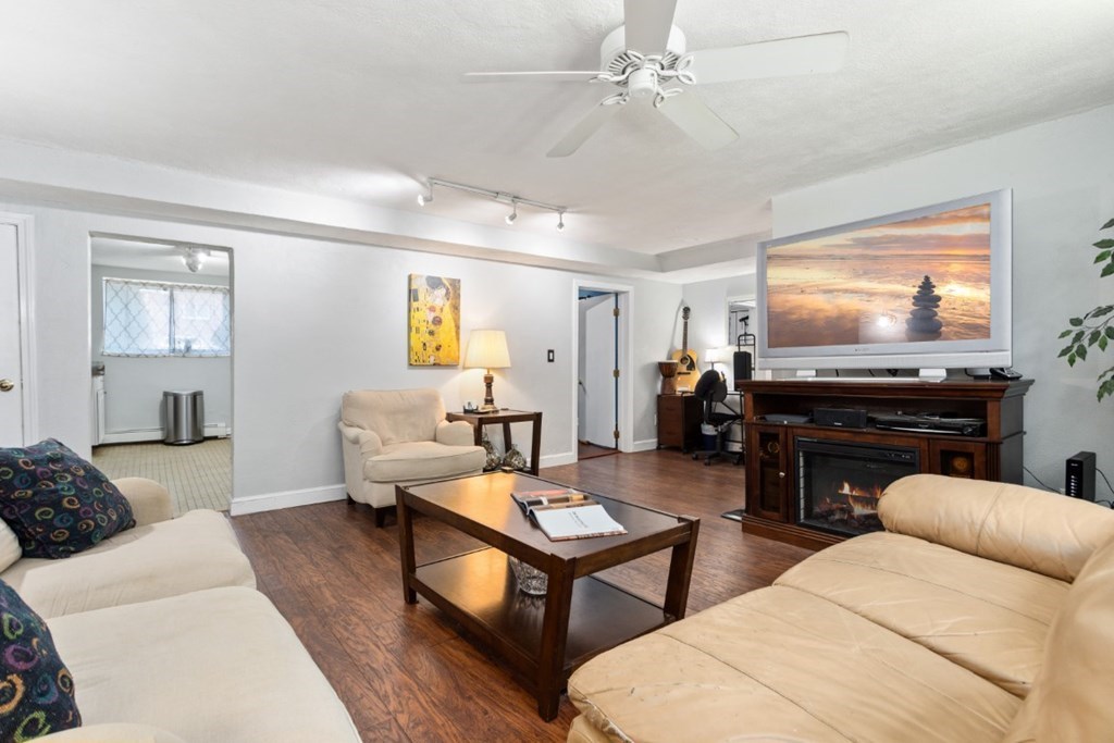 68 Bryon Road, Unit 2 Boston, MA 02467 - Photo 8 of 18 Gallery Image 8
