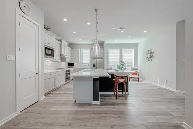 $515,000 | 4603 Silver Moon Drive, Spring, TX 77386