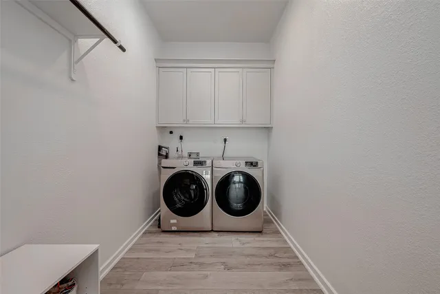 $515,000 | 4603 Silver Moon Drive, Spring, TX 77386