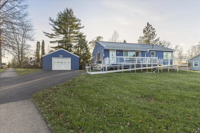 $290,000 | 193 Parkway North, Brewer, ME 04412