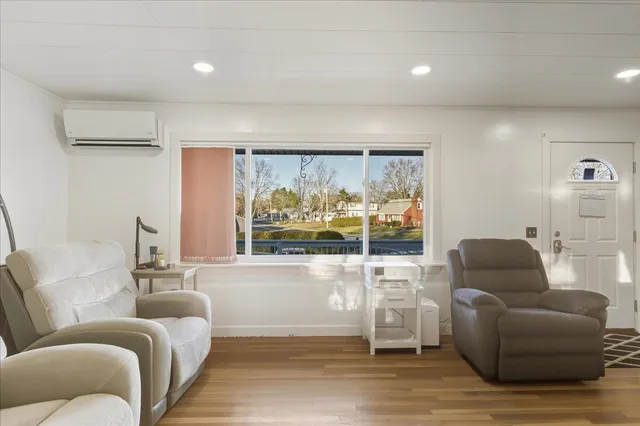 $290,000 | 193 Parkway North, Brewer, ME 04412