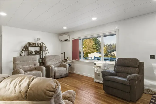 $290,000 | 193 Parkway North, Brewer, ME 04412